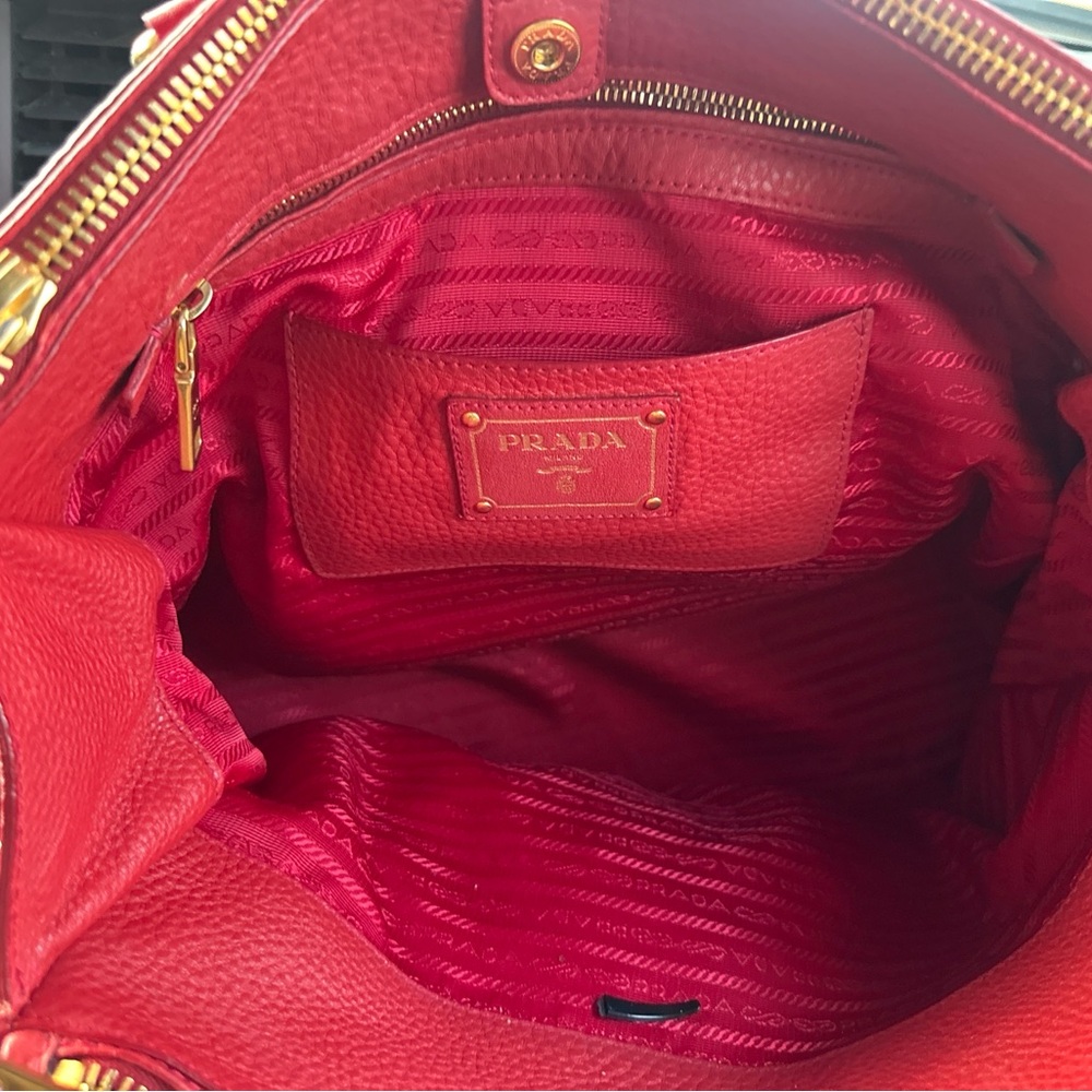 Prada Red Leather Women's Bag - Picture 7 of 15
